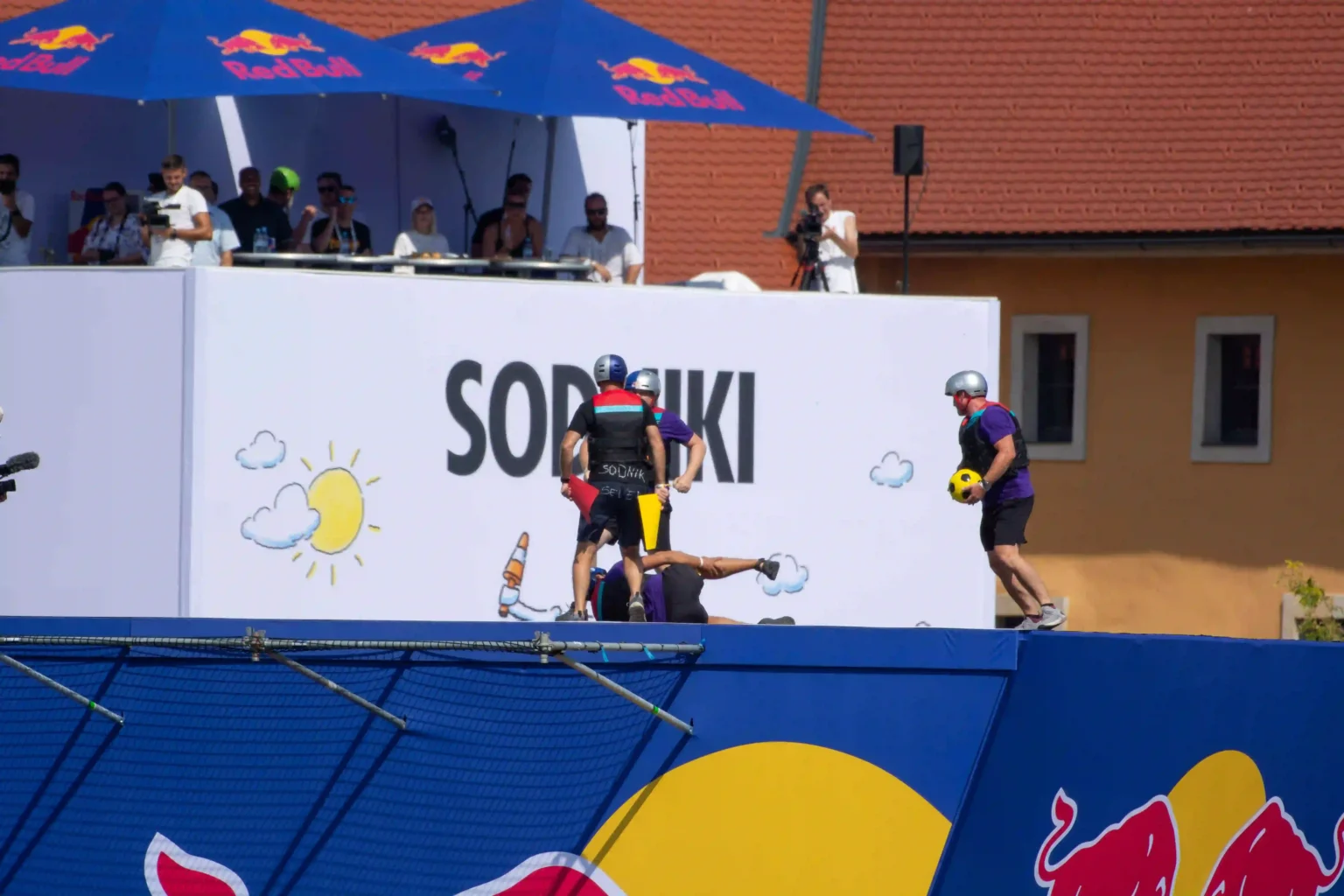Redbull_flugtag-12
