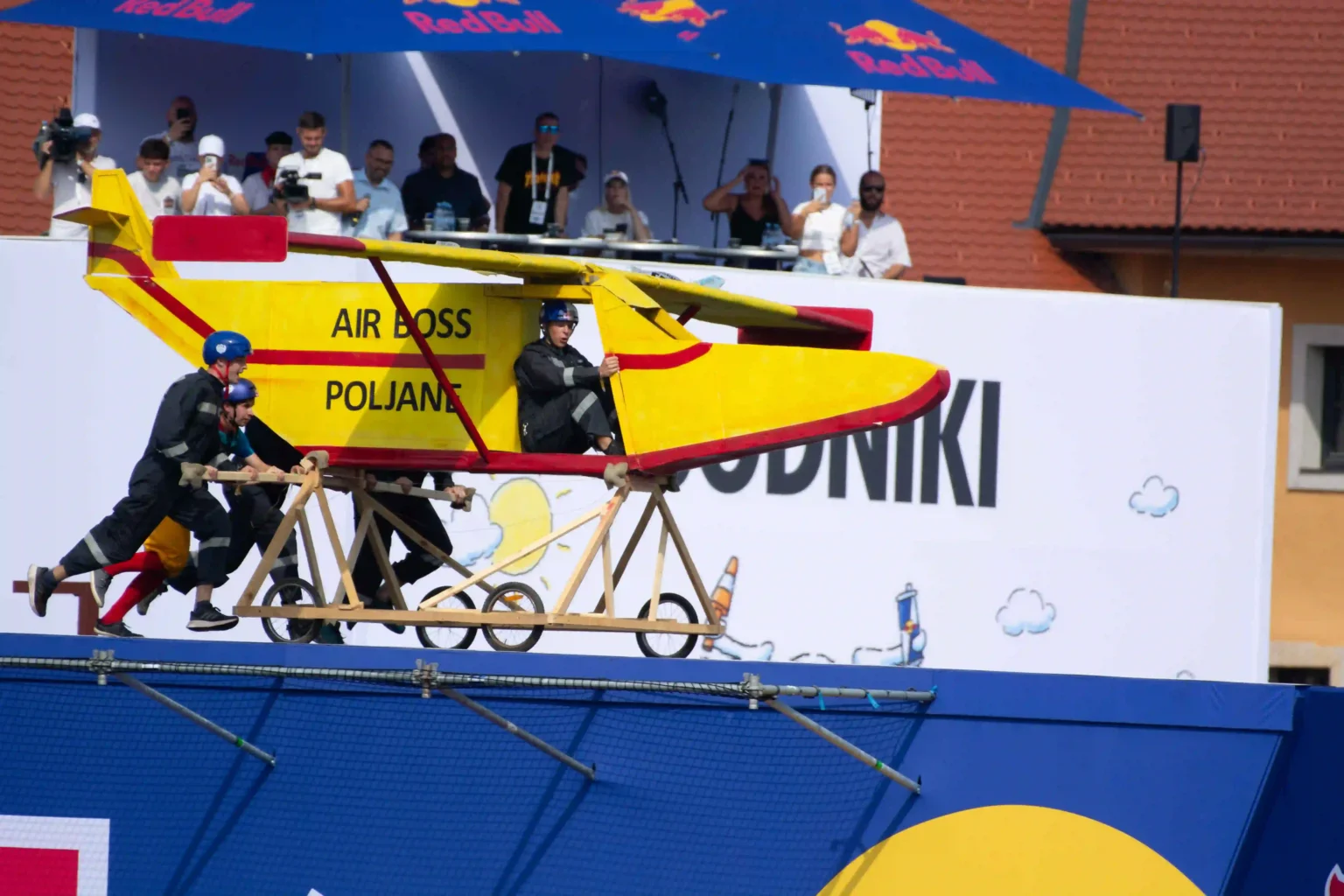 Redbull_flugtag-17